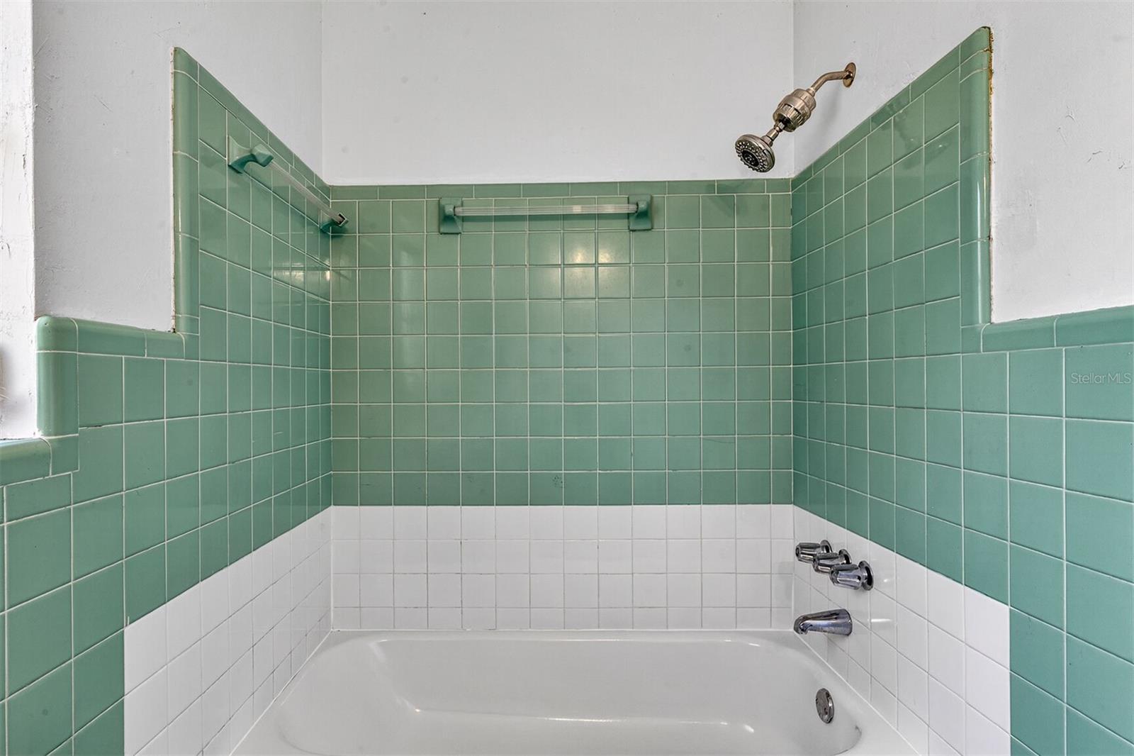 CAROL ESTATES EAST - Residential