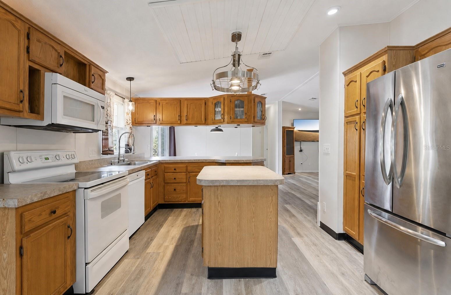 37526 QUAIL RIDGE CIRCLE