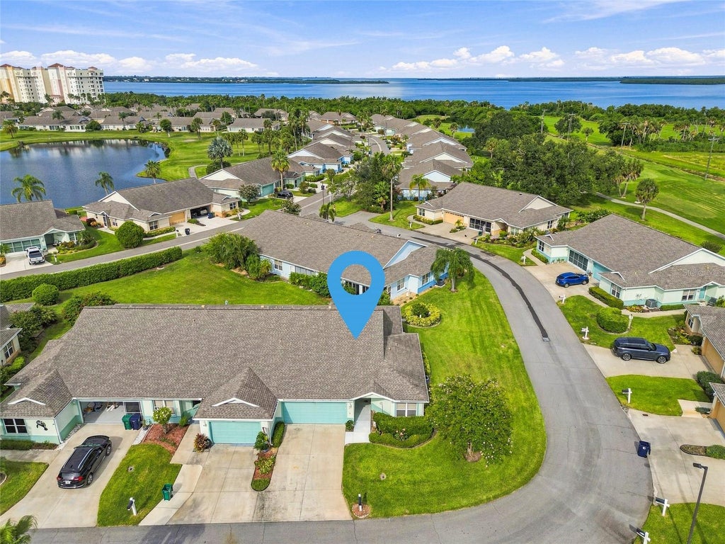 Photo of 3013 Live Oak Lane #31, Palmetto, FL 34221 (MLS # A4705481)