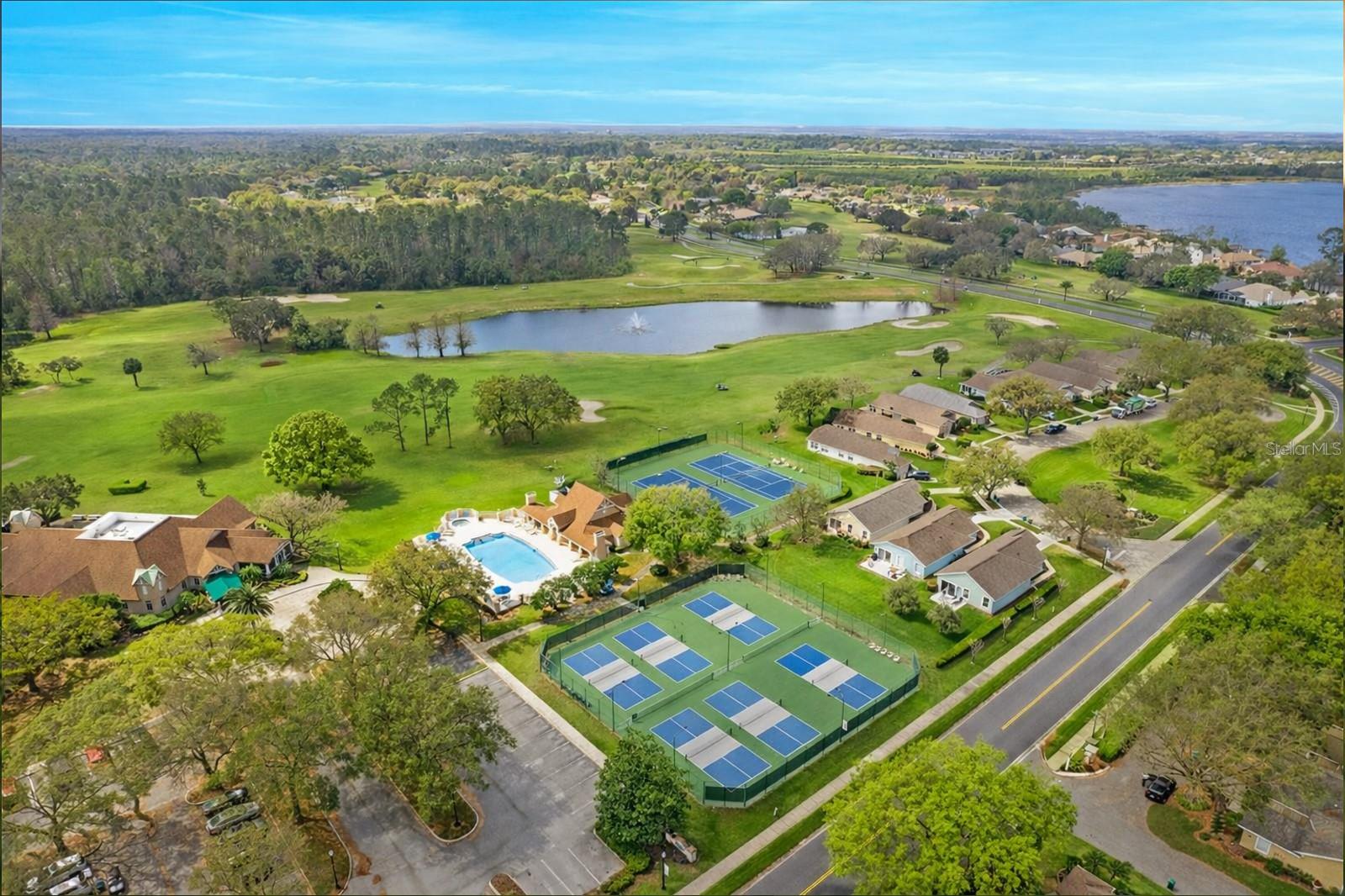 MT DORA COUNTRY CLUB MT DORA PH 03-3 PCLS A B - Residential