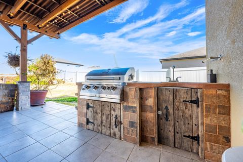 Tiny photo for 16434 Winding Blossom Drive, Groveland, FL 34736 (MLS # O6381402)