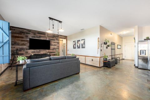 Tiny photo for 16434 Winding Blossom Drive, Groveland, FL 34736 (MLS # O6381402)