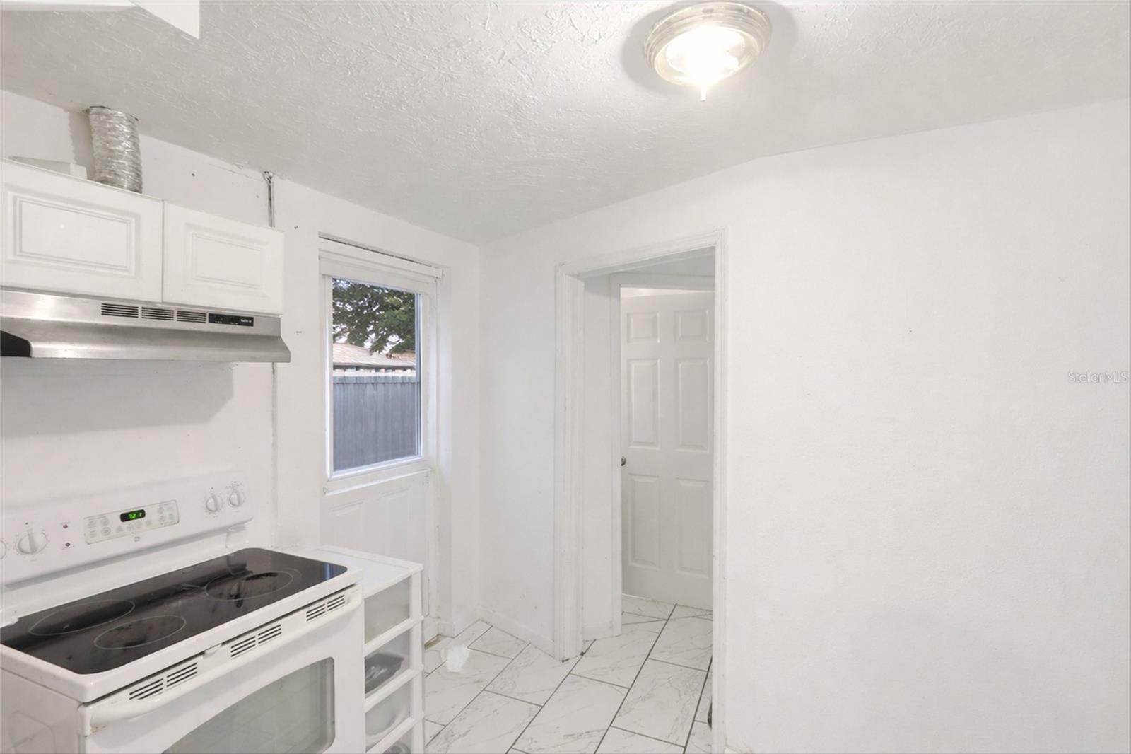 MANATEE GARDENS SECOND SEC - Residential