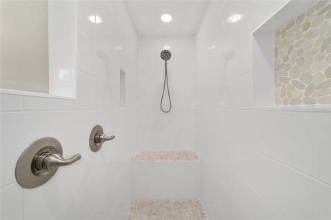 Tiny photo for 1112 SE 44th Avenue, Ocala, FL 34471 (MLS # TB8449183)