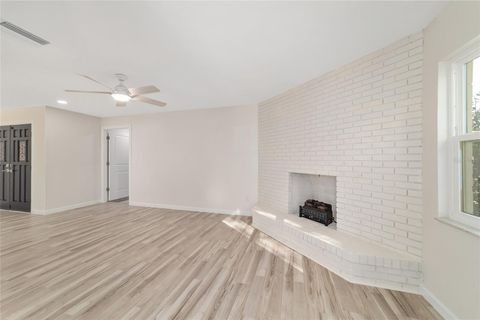 Tiny photo for 1112 SE 44th Avenue, Ocala, FL 34471 (MLS # TB8449183)