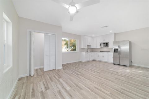 Tiny photo for 1112 SE 44th Avenue, Ocala, FL 34471 (MLS # TB8449183)