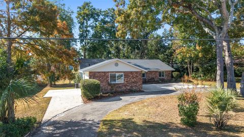Tiny photo for 1112 SE 44th Avenue, Ocala, FL 34471 (MLS # TB8449183)