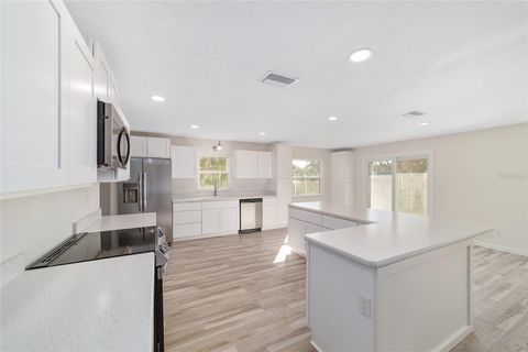 Tiny photo for 1112 SE 44th Avenue, Ocala, FL 34471 (MLS # TB8449183)