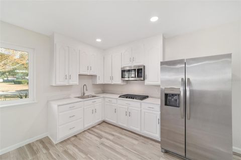 Tiny photo for 1112 SE 44th Avenue, Ocala, FL 34471 (MLS # TB8449183)