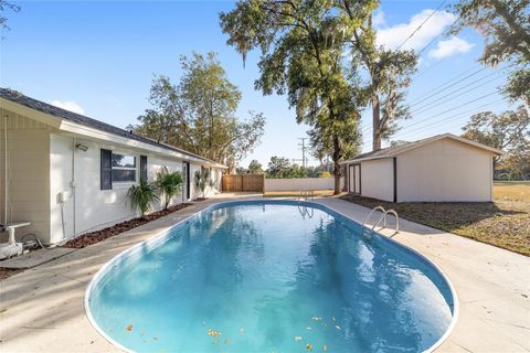 Tiny photo for 1112 SE 44th Avenue, Ocala, FL 34471 (MLS # TB8449183)