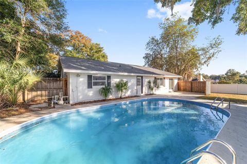 Tiny photo for 1112 SE 44th Avenue, Ocala, FL 34471 (MLS # TB8449183)