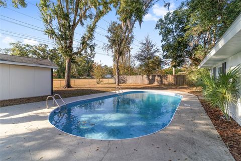 Tiny photo for 1112 SE 44th Avenue, Ocala, FL 34471 (MLS # TB8449183)