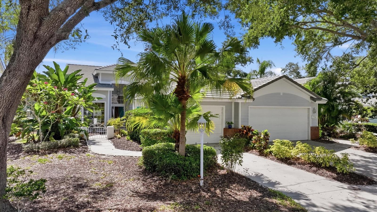 7706 WHITEBRIDGE GLEN