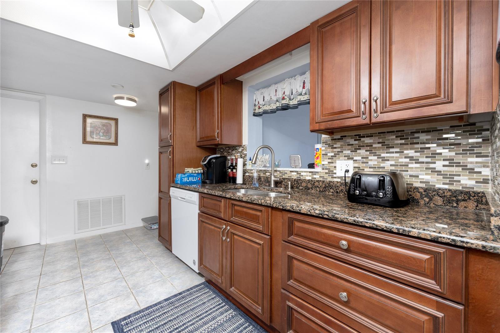 WILLIAMSDALE SQUARE 4TH ADD - Residential