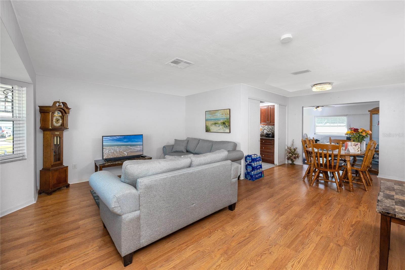 WILLIAMSDALE SQUARE 4TH ADD - Residential