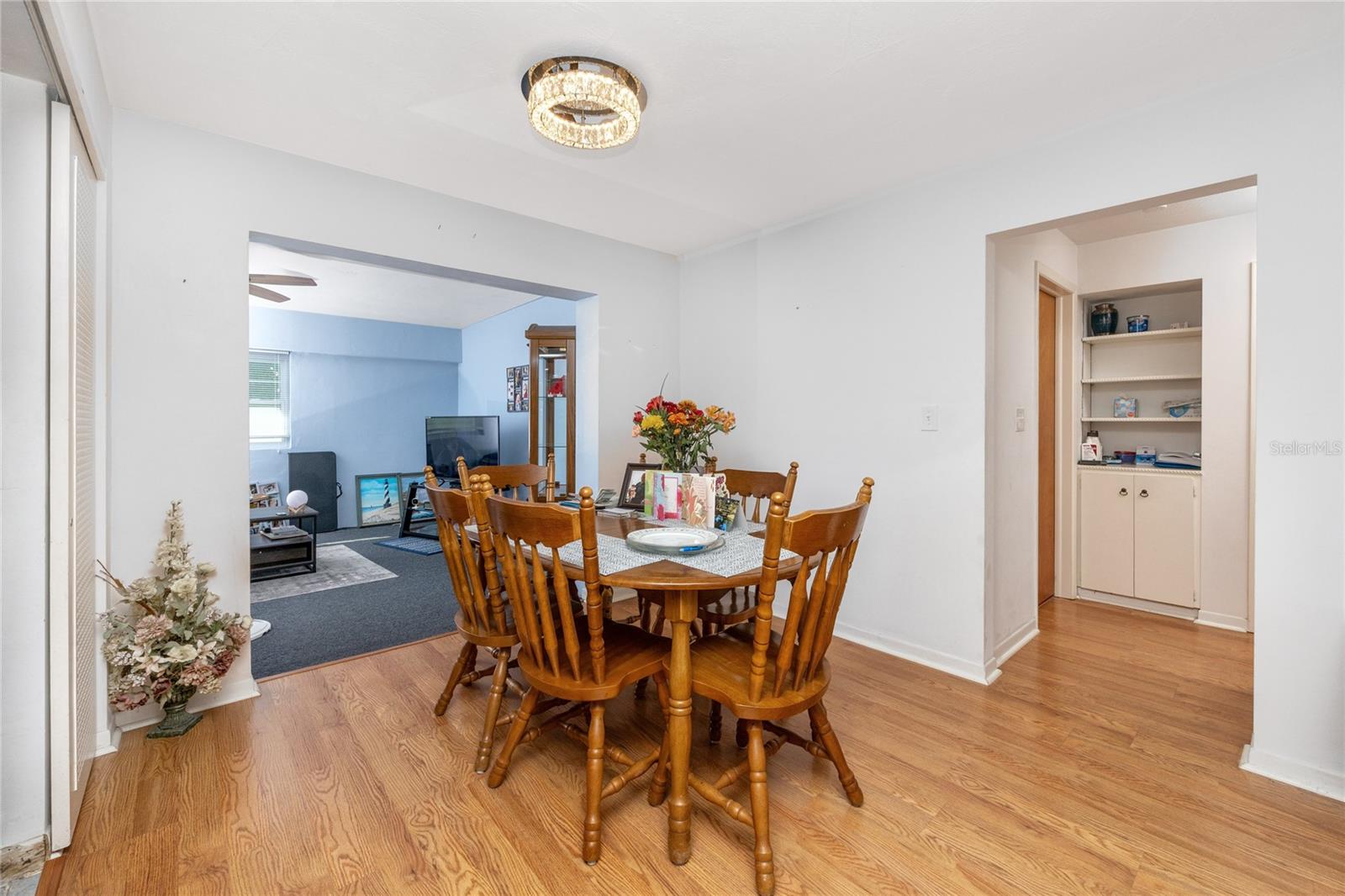 WILLIAMSDALE SQUARE 4TH ADD - Residential