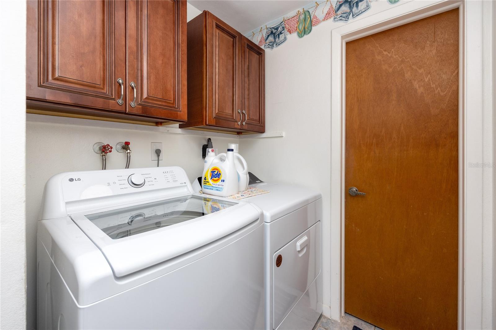 WILLIAMSDALE SQUARE 4TH ADD - Residential