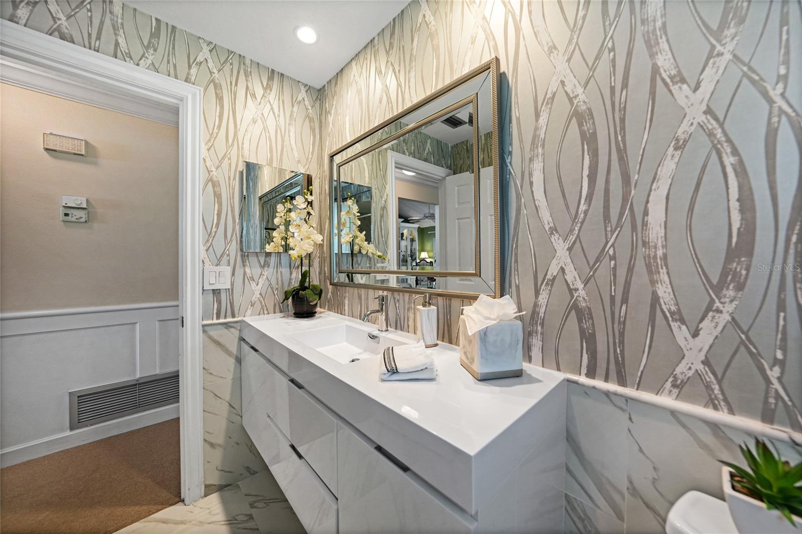 VILLAGE PLAZA SEC 7 - Residential