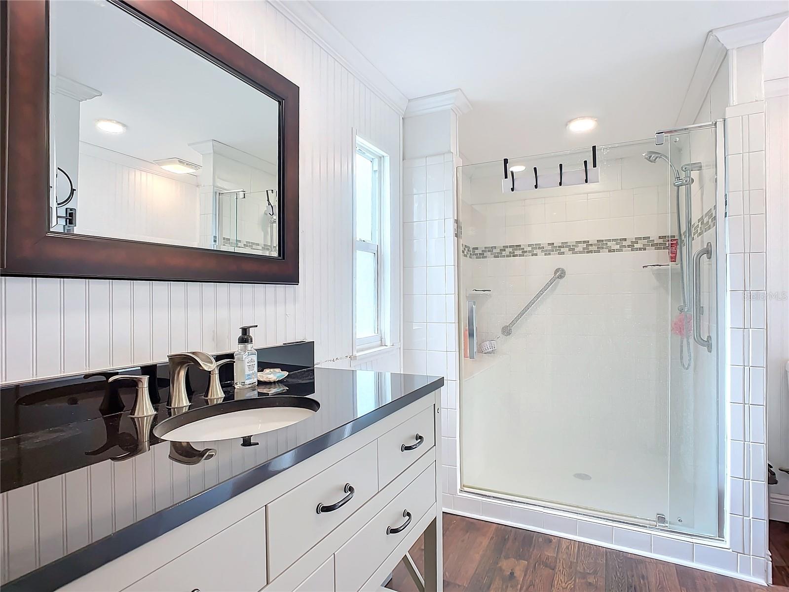 KOVE ESTATES COOP - Residential