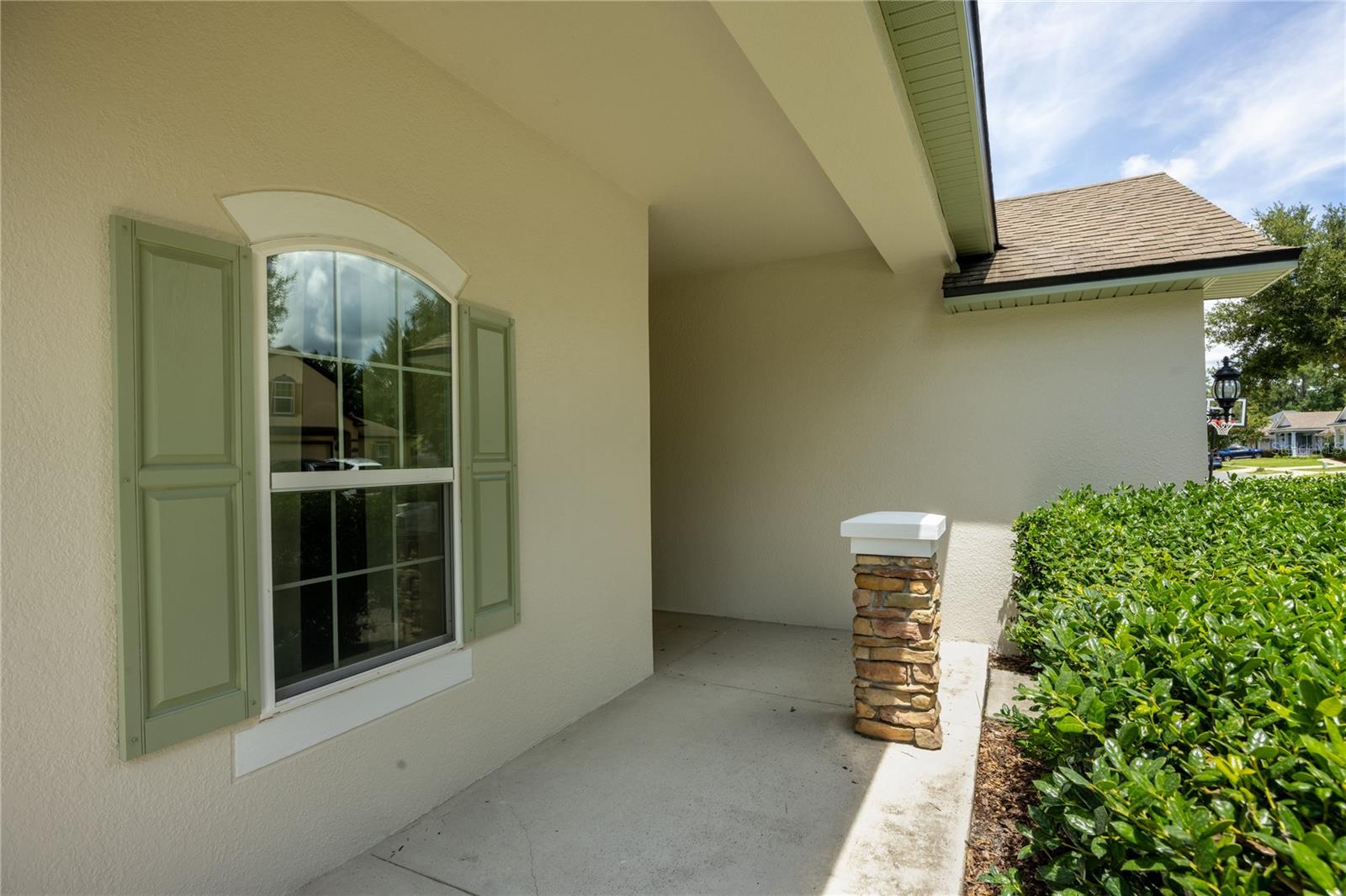 8216 NW 54TH STREET