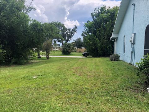 A home in PORT CHARLOTTE