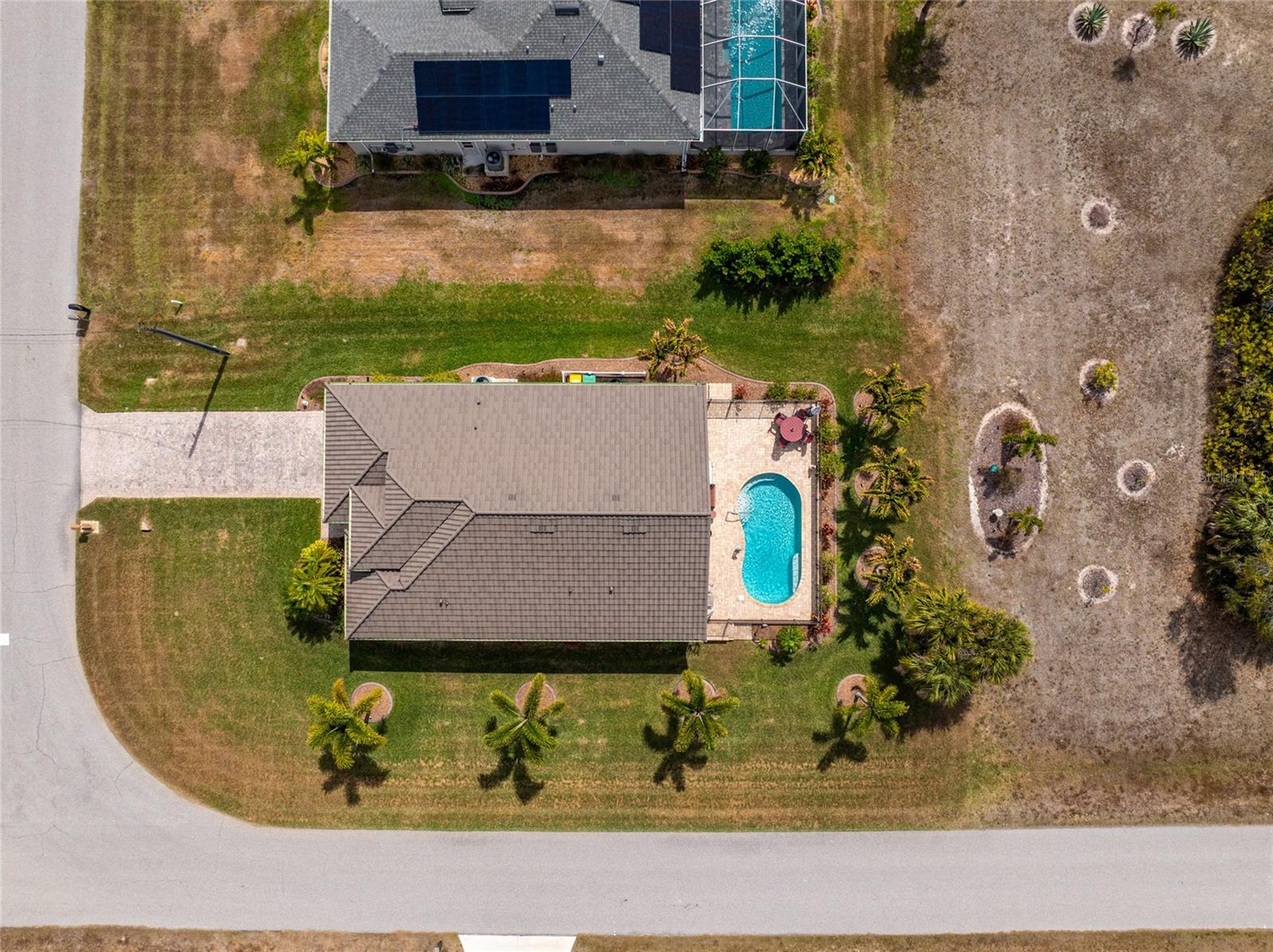 ROTONDA LAKES - Residential