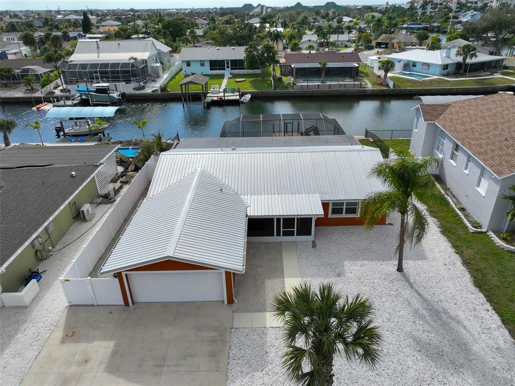 Photo of 1018 Silver Palm Way, Apollo Beach, FL 33572 (MLS # TB8462406)