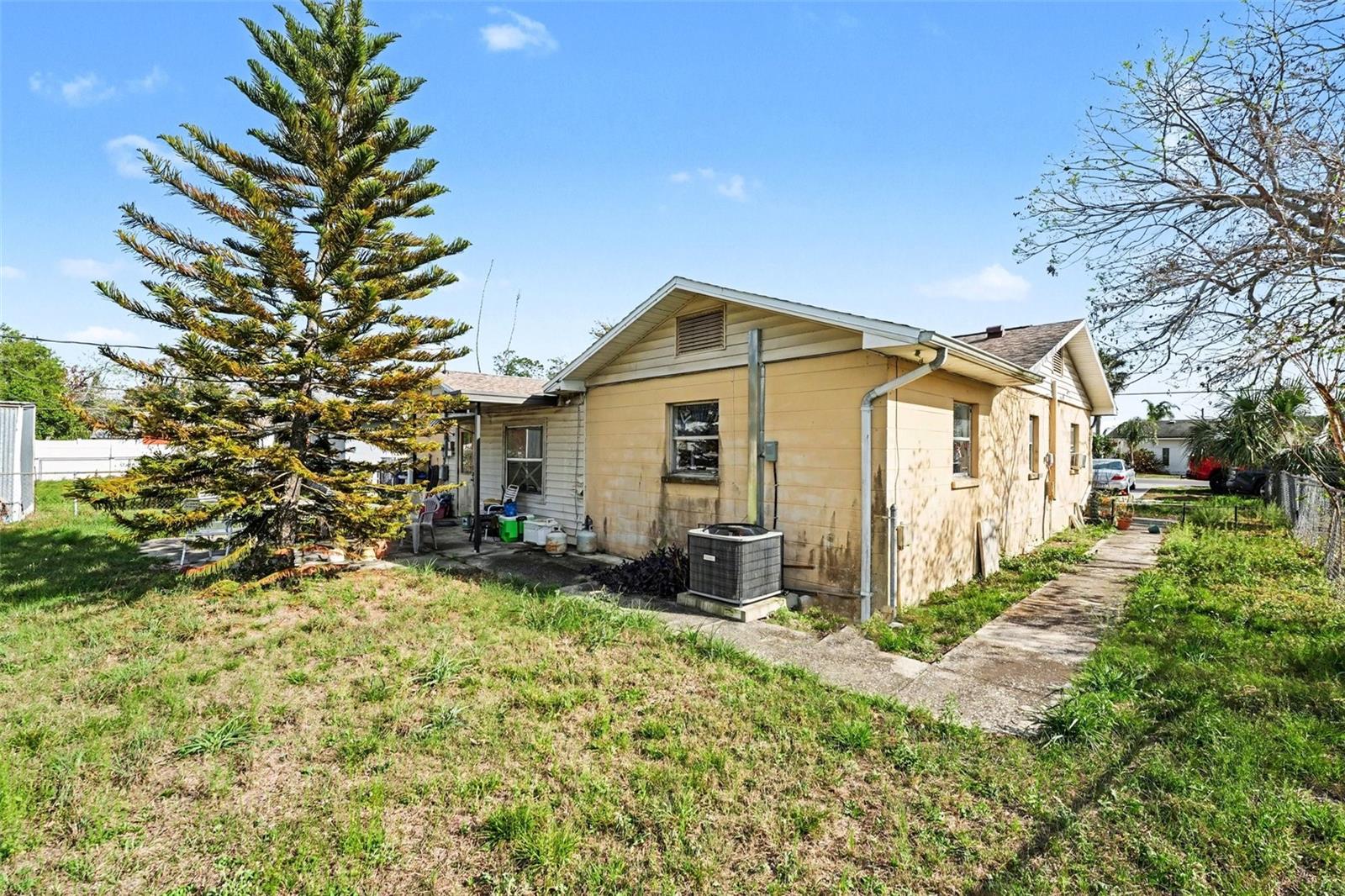 SHORE ACRES - Residential