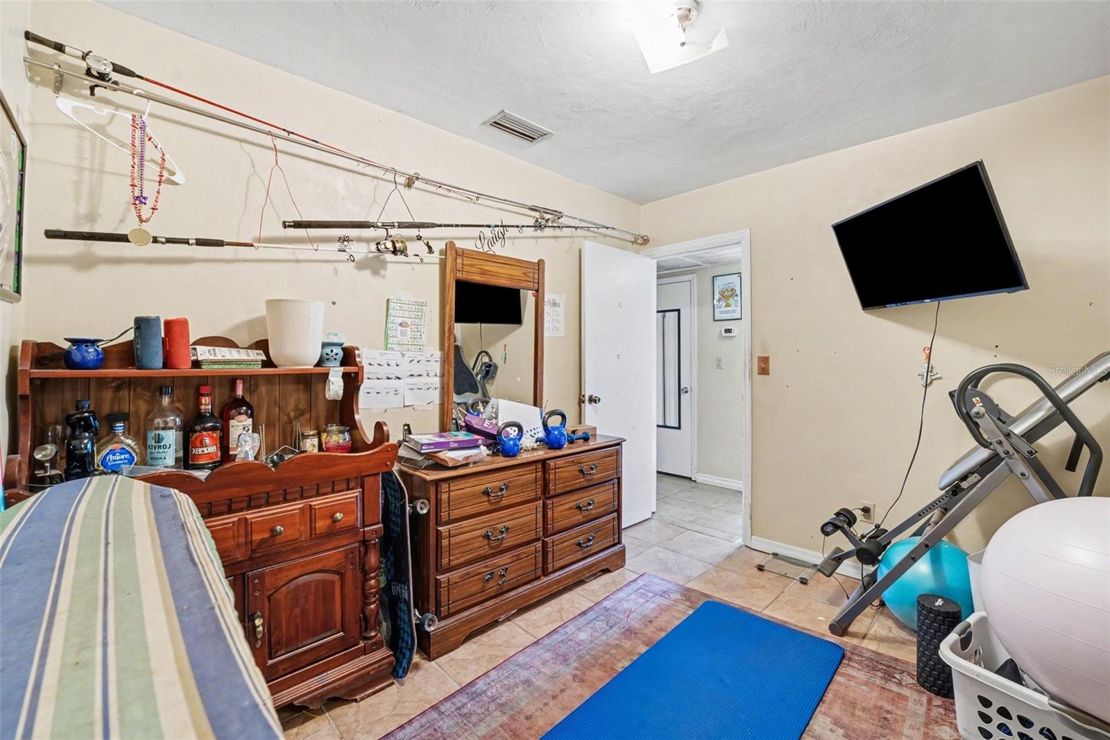 SHORE ACRES - Residential