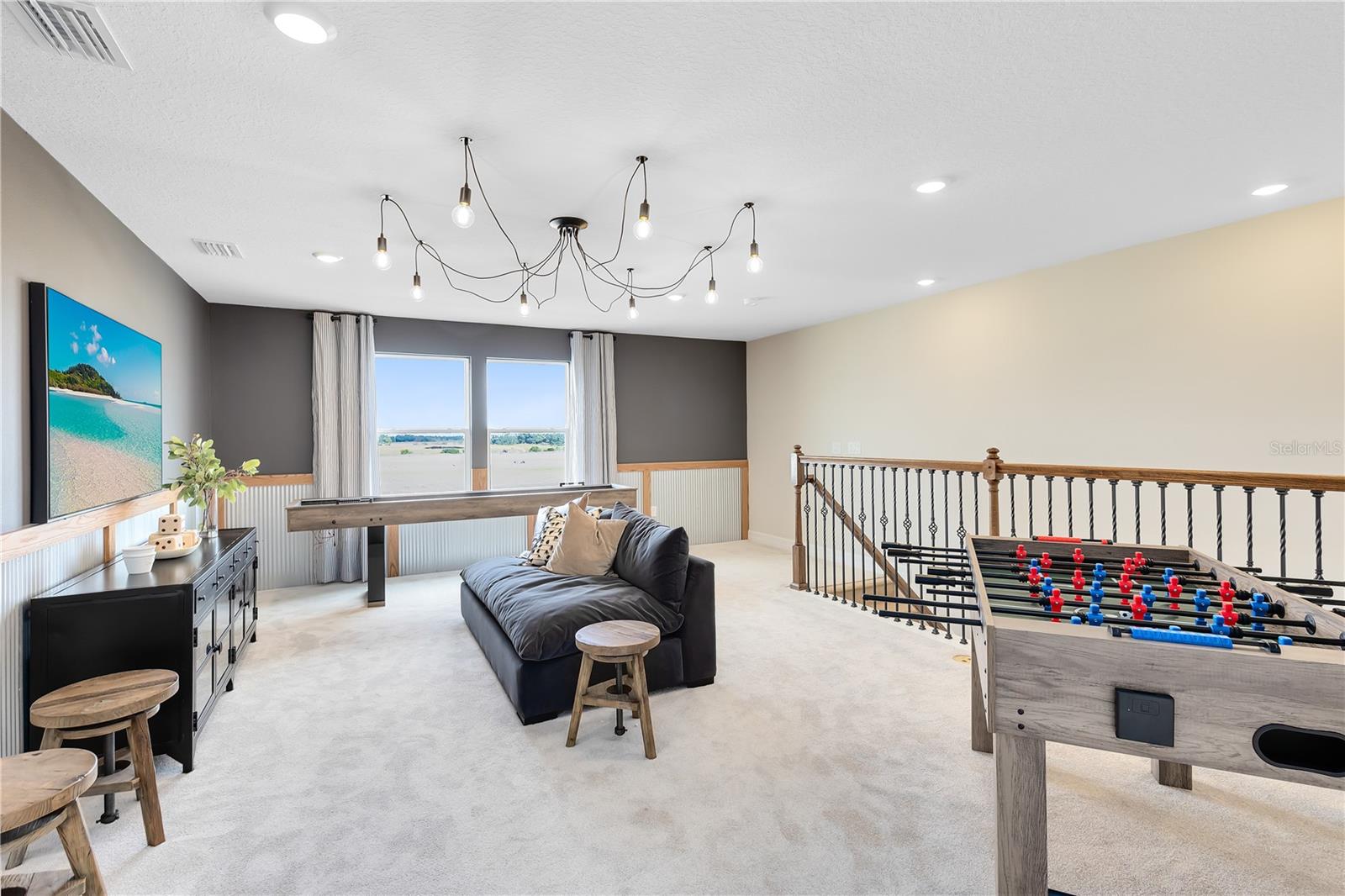 BRIDGEWALK - Residential