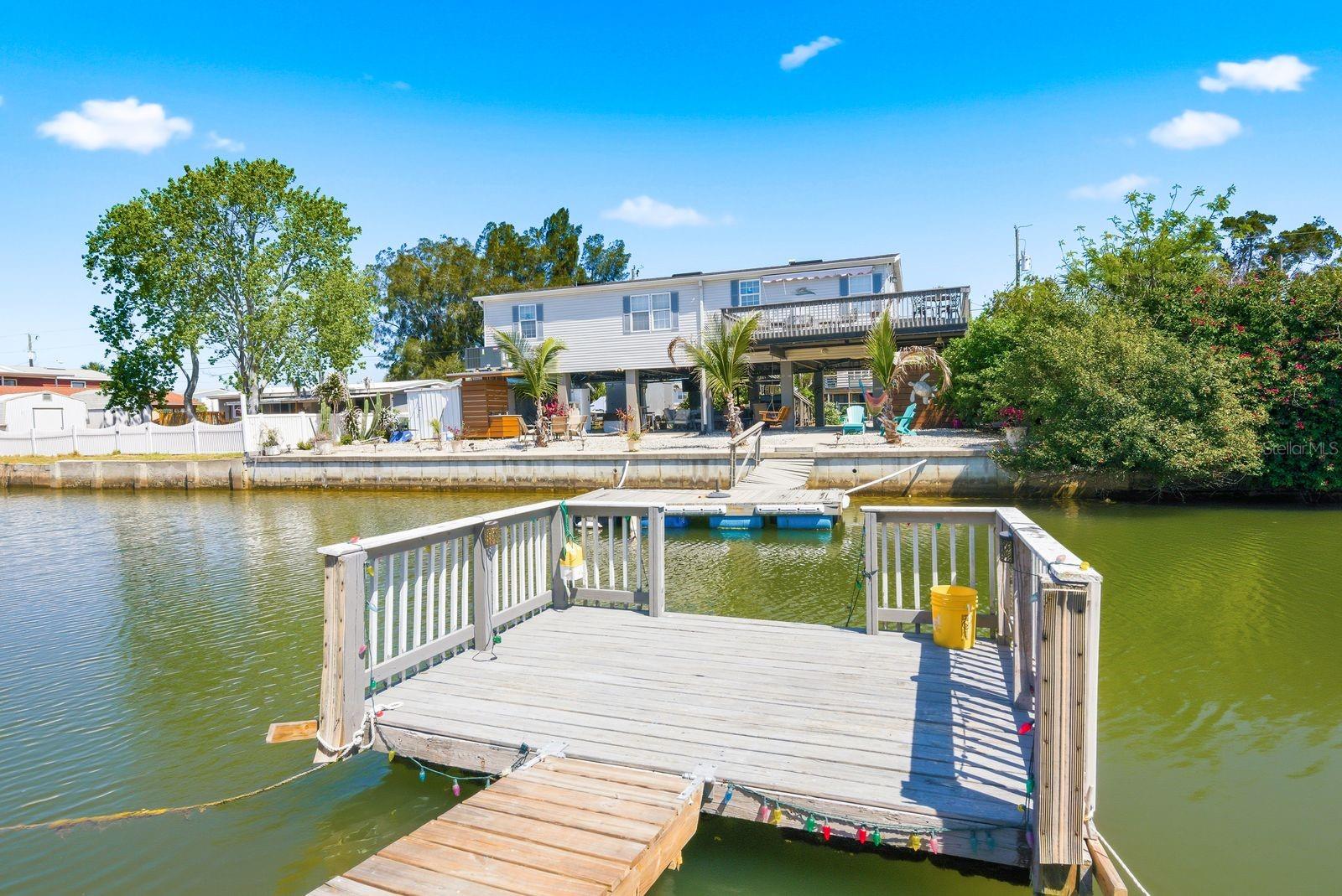 VISTA DEL MAR - Residential