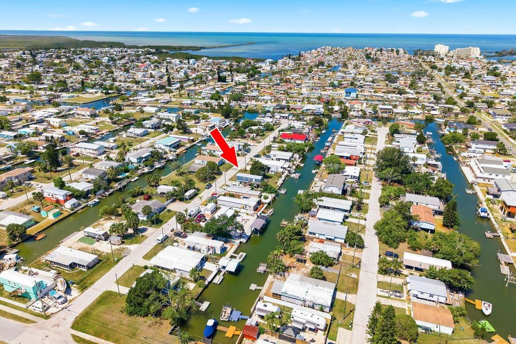 Photo of 6815 Flicker Lane, Hudson, FL 34667 (MLS # TB8502138)