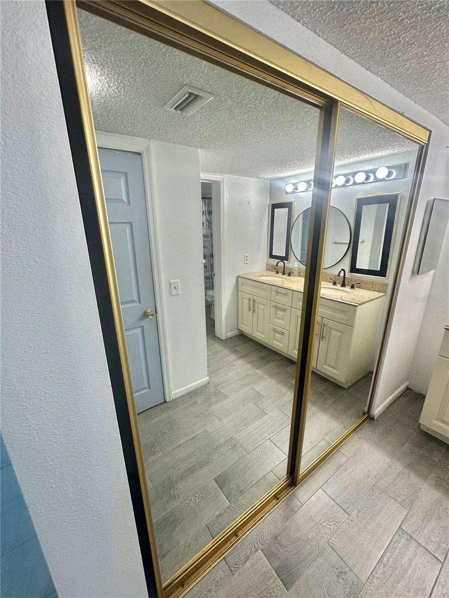 GULF ISLAND BEACH TENNIS - Residential