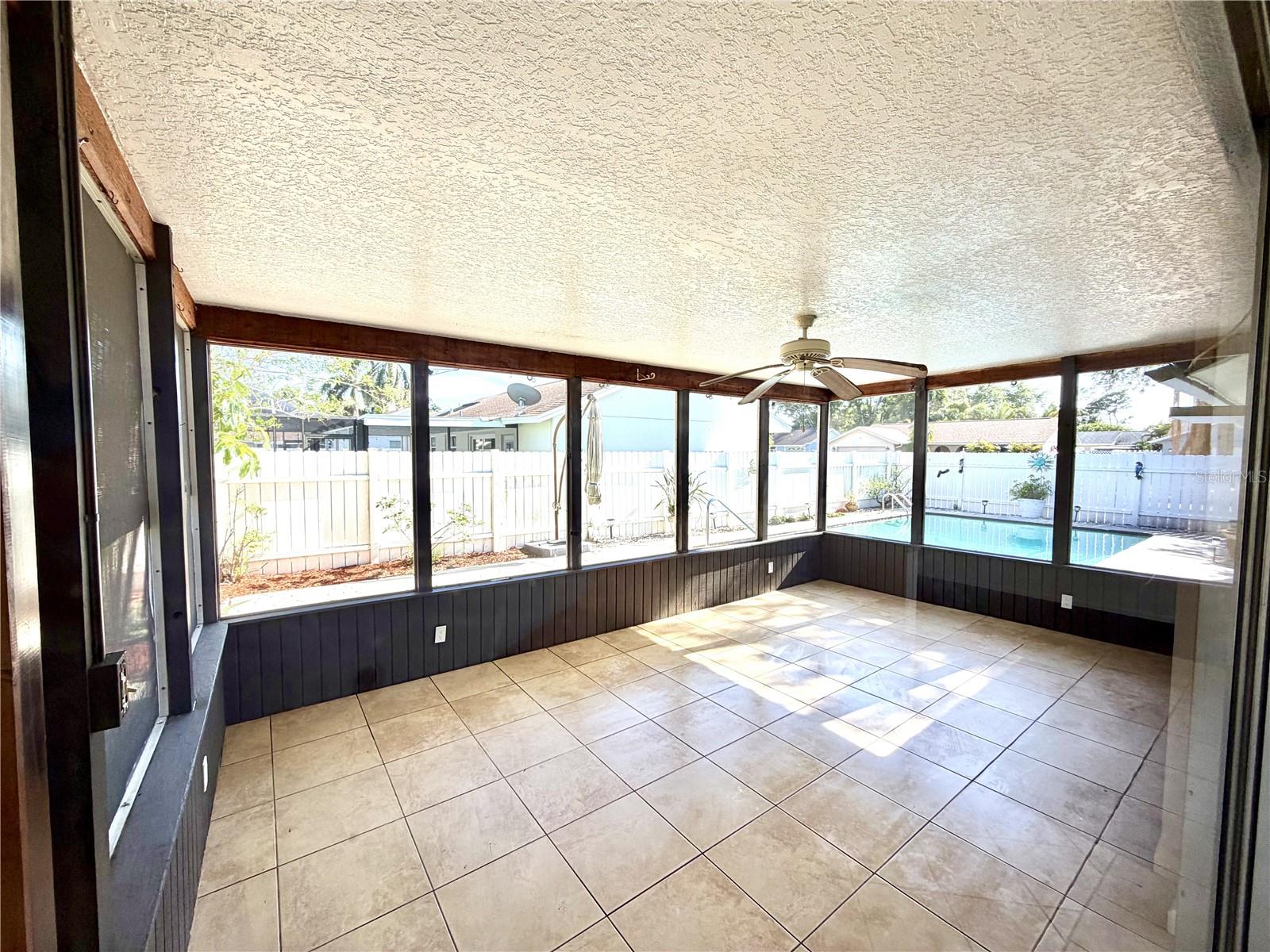 BENT TREE ESTATES EAST - Residential