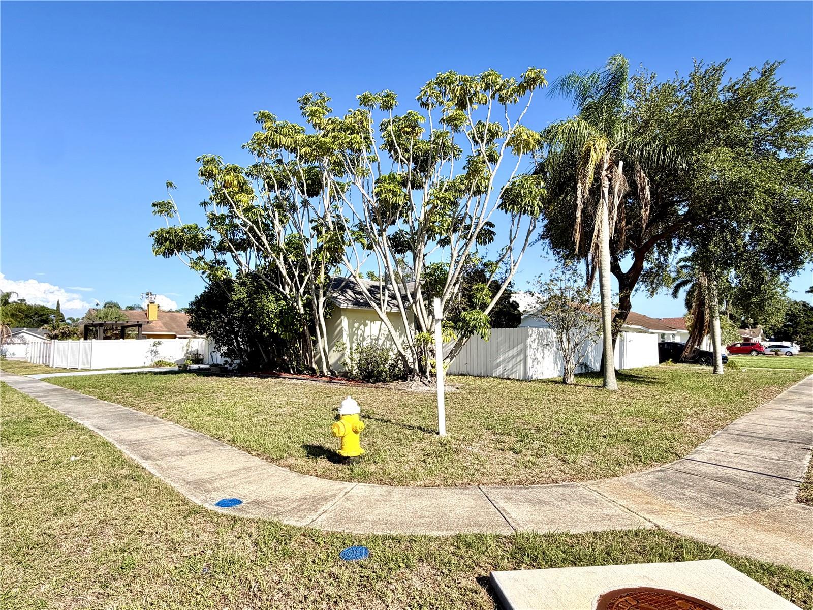 BENT TREE ESTATES EAST - Residential