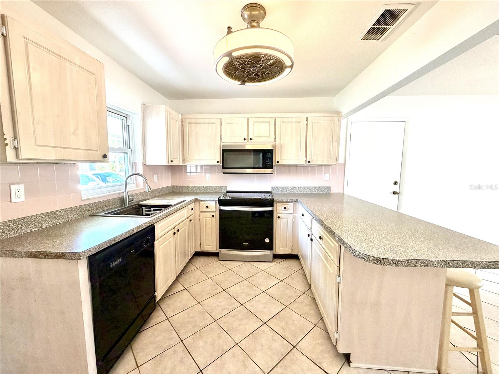 BENT TREE ESTATES EAST - Residential