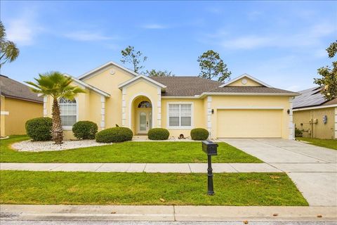 Photo of 722 Brighton Drive, Davenport, FL 33897 (MLS # O6401077)