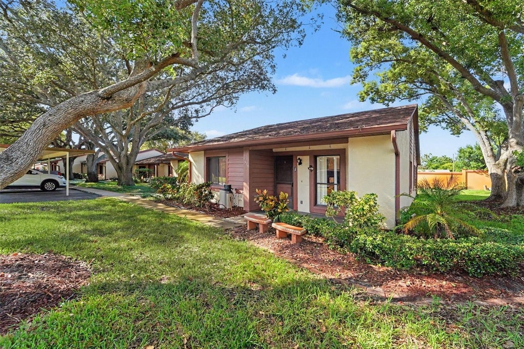 Photo of 7425 Greystone Drive, Hudson, FL 34667 (MLS # TB8552505)