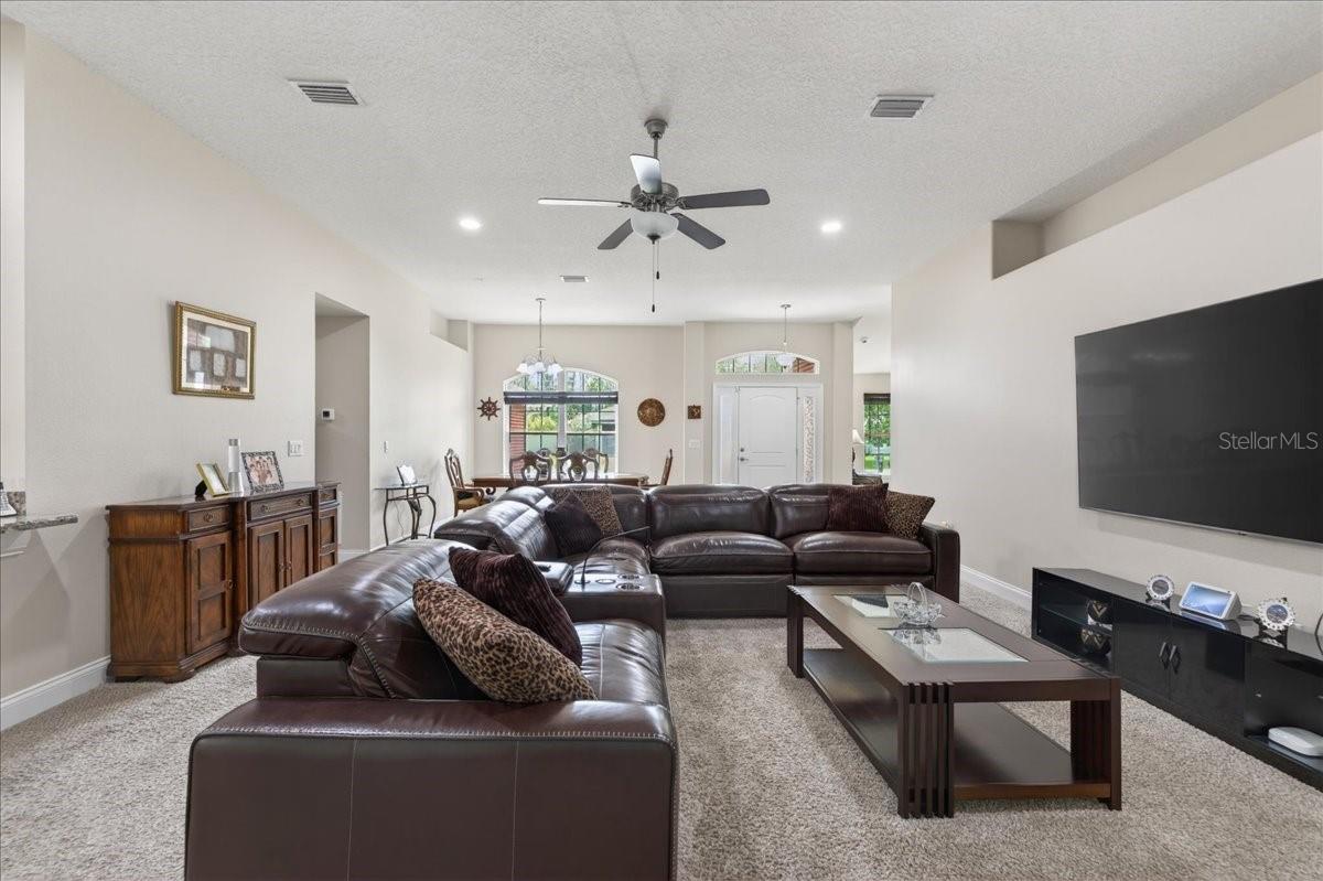 PALM COAST SECTION 65 BLOCK 00009 LOT 0017 SUBDIVI - Residential