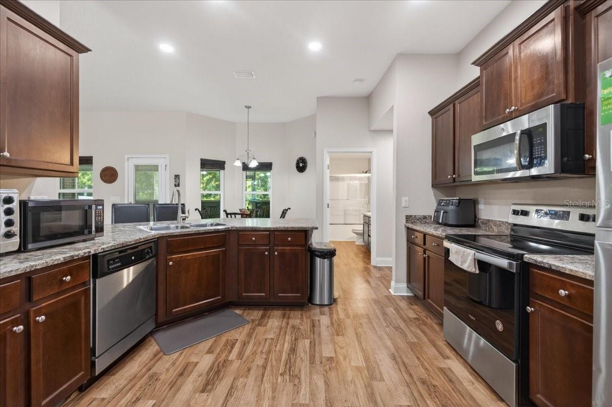 PALM COAST SECTION 65 BLOCK 00009 LOT 0017 SUBDIVI - Residential