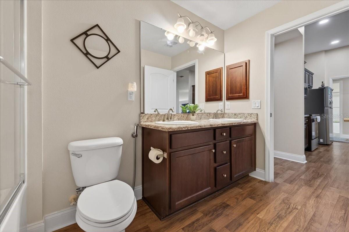 PALM COAST SECTION 65 BLOCK 00009 LOT 0017 SUBDIVI - Residential
