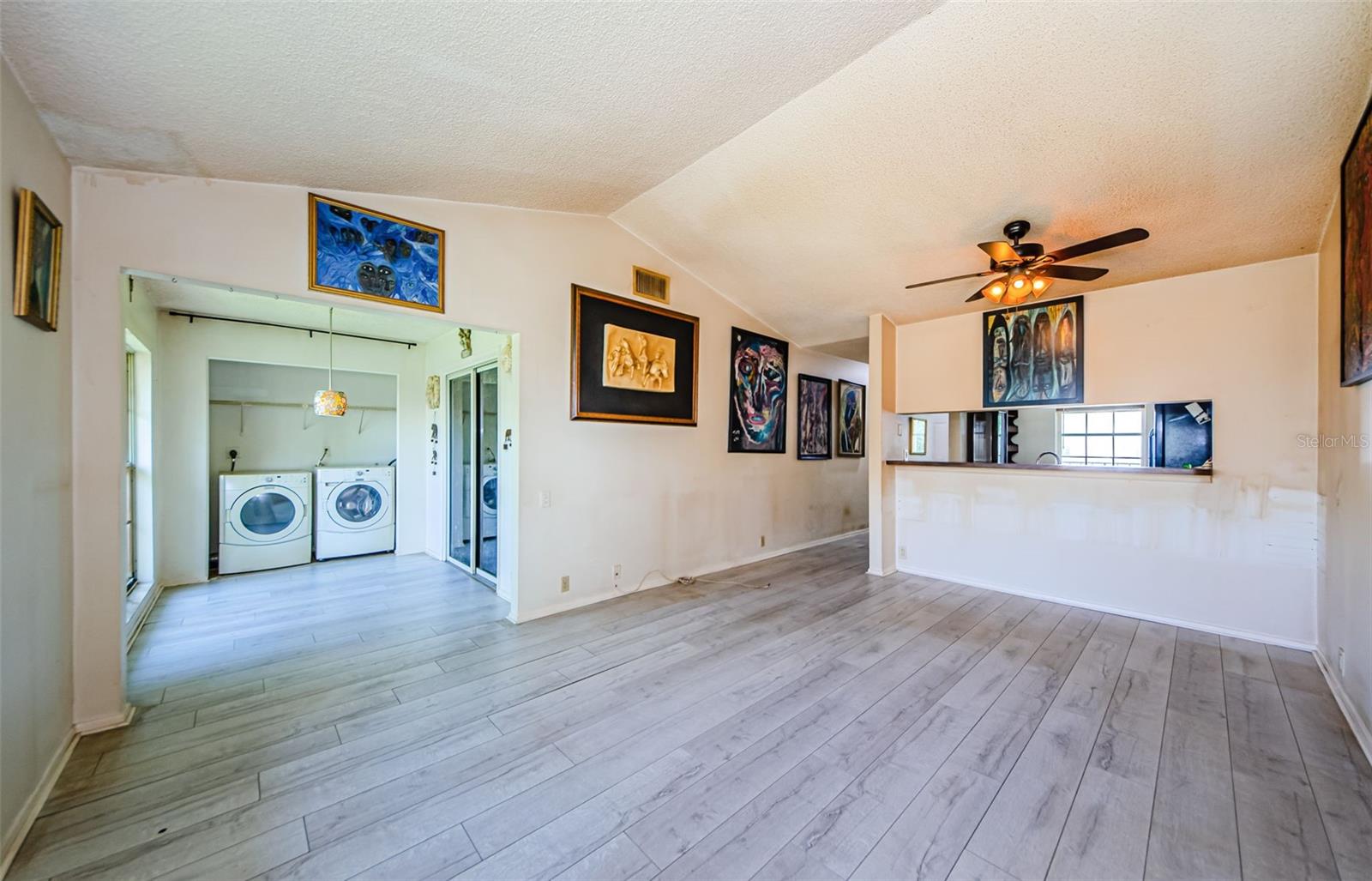 5265 E BAY DRIVE 521