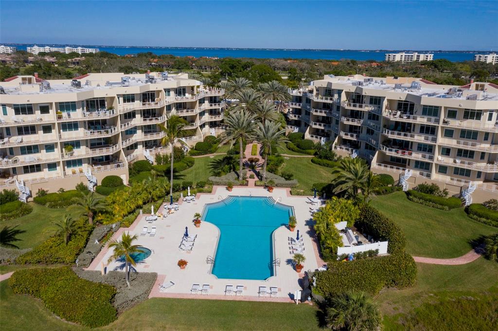 VILLA DI LANCIA PH 1 - Residential
