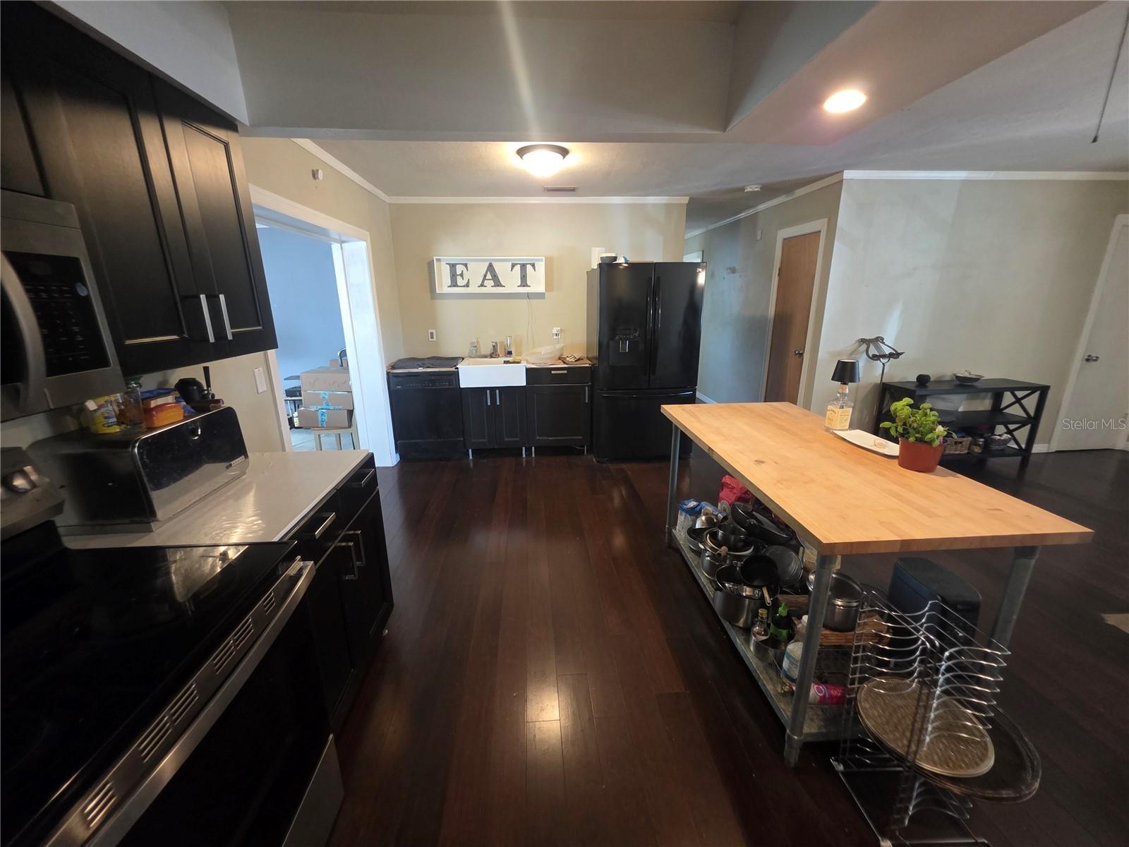 BAHIA VISTA HIGHLANDS - Residential