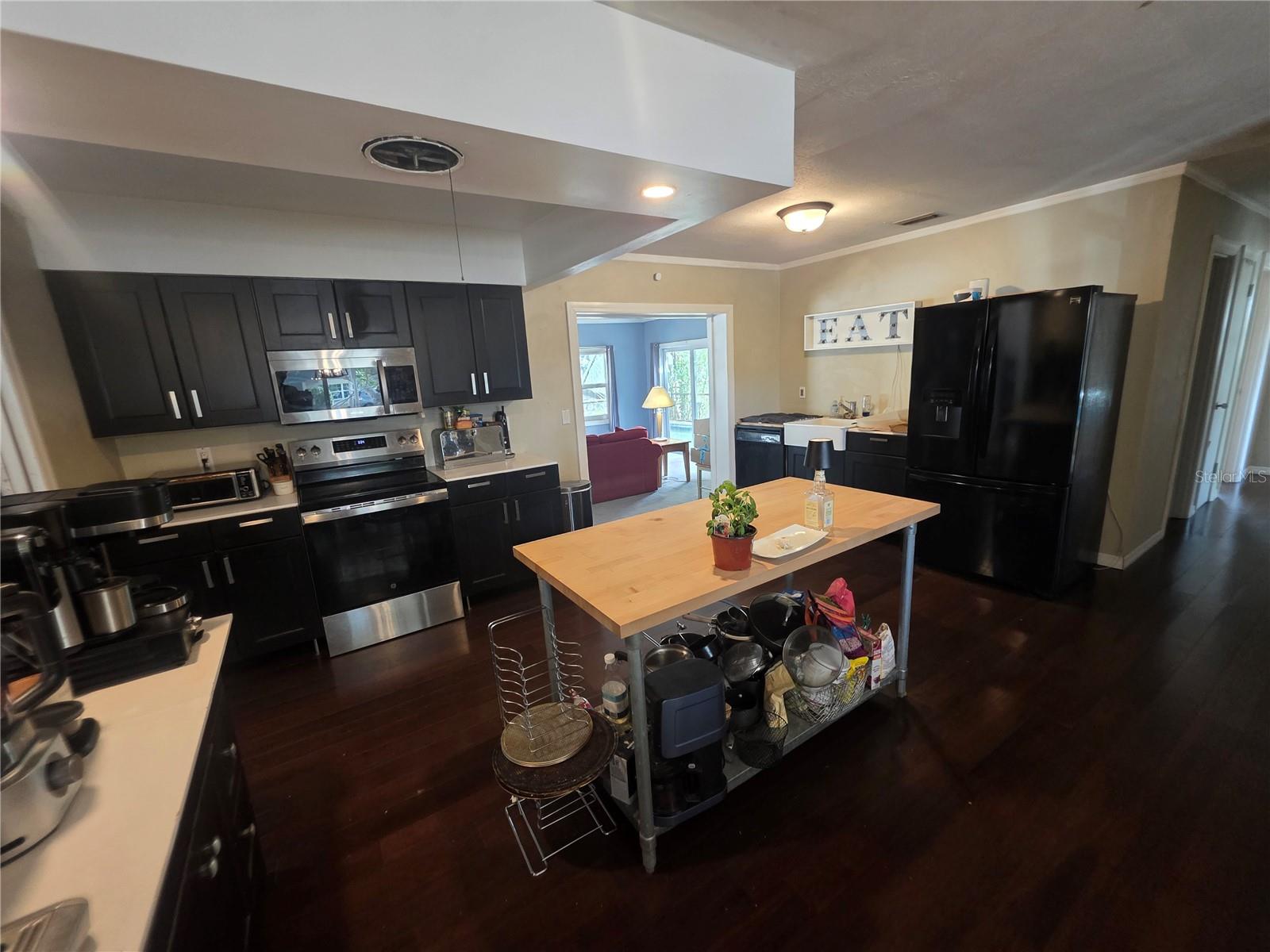 BAHIA VISTA HIGHLANDS - Residential