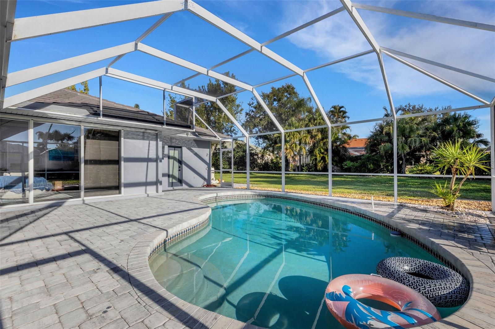 TURTLE ROCK - Residential