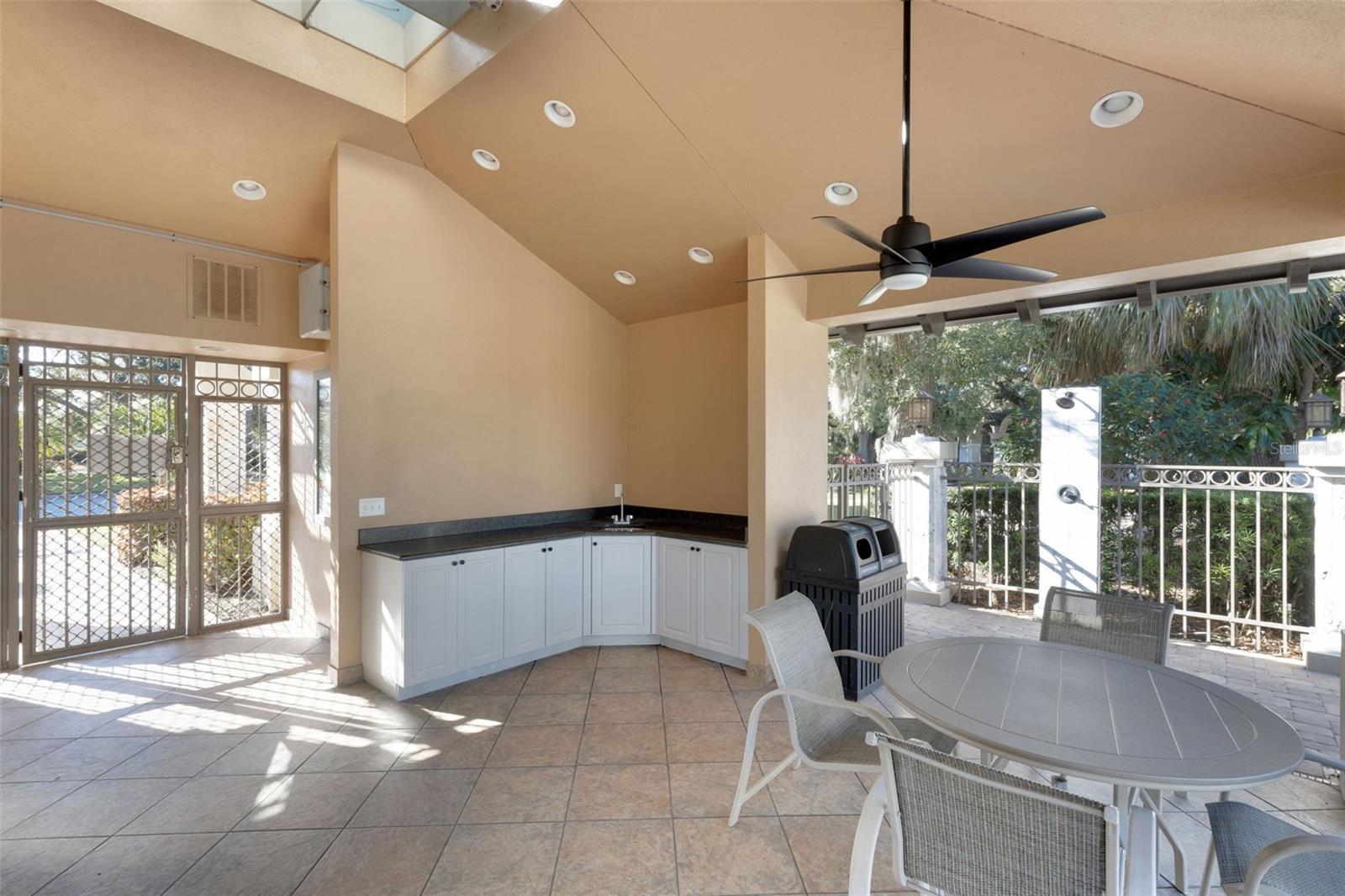 TURTLE ROCK - Residential