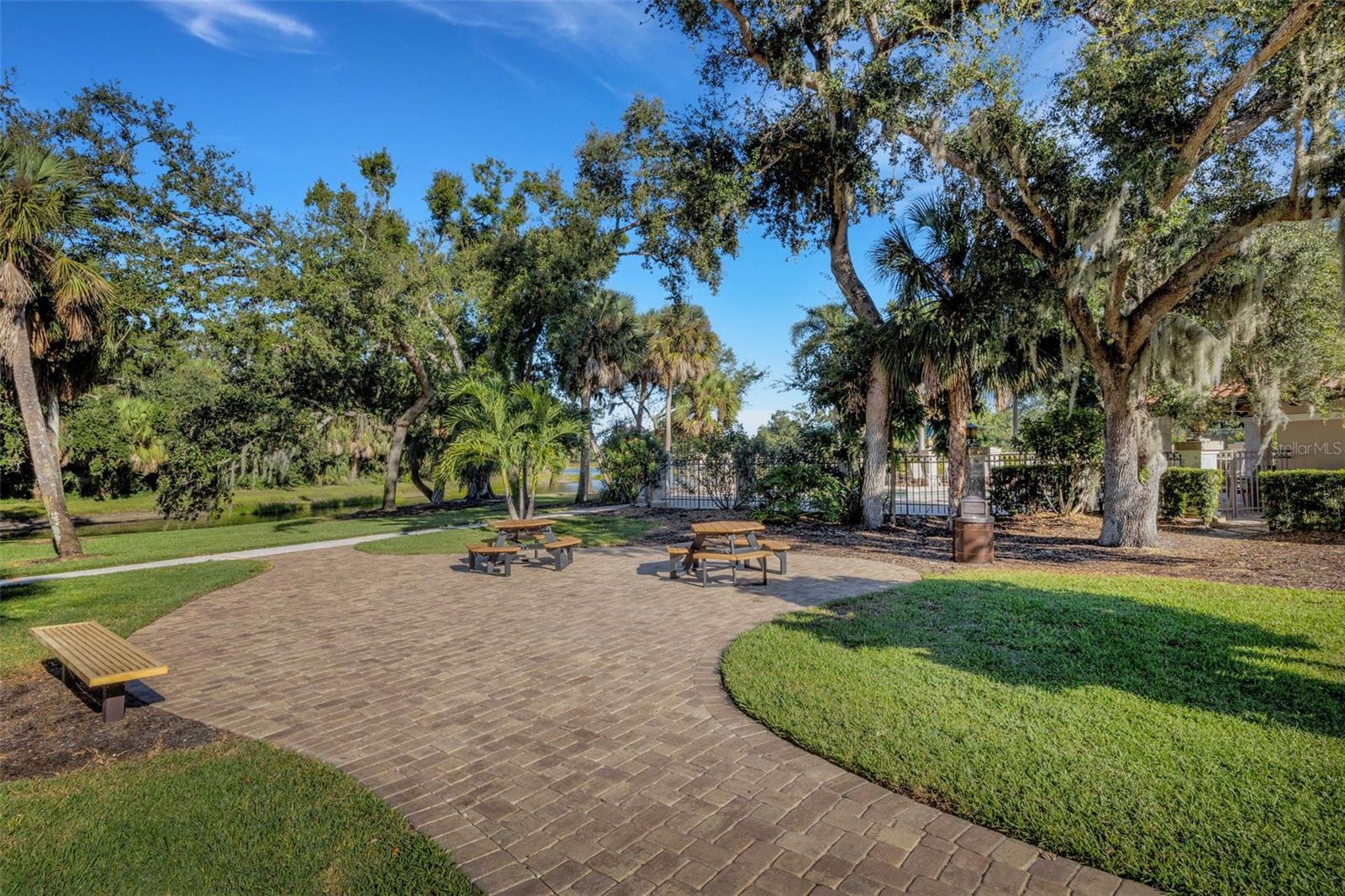 TURTLE ROCK - Residential