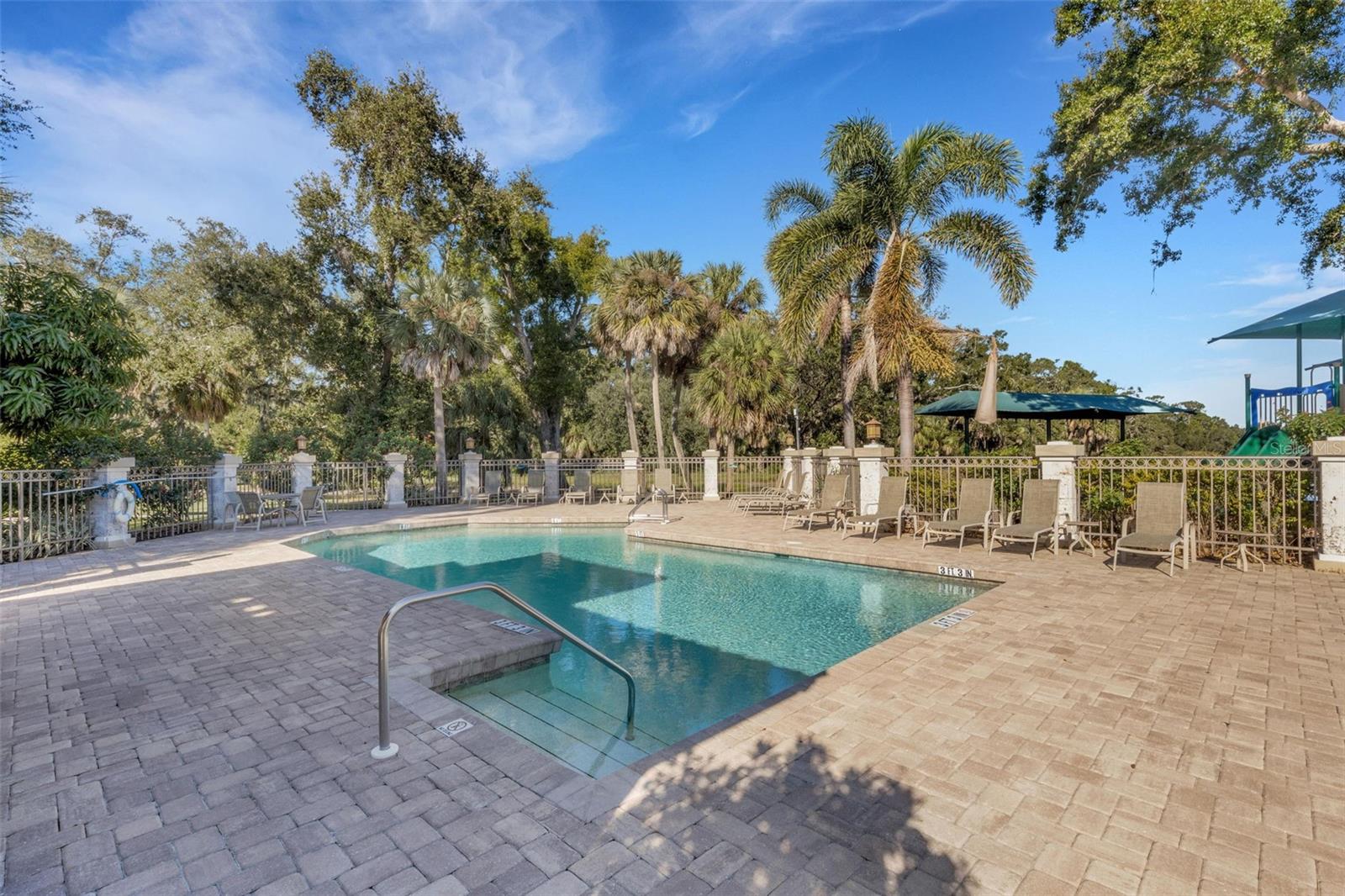 TURTLE ROCK - Residential