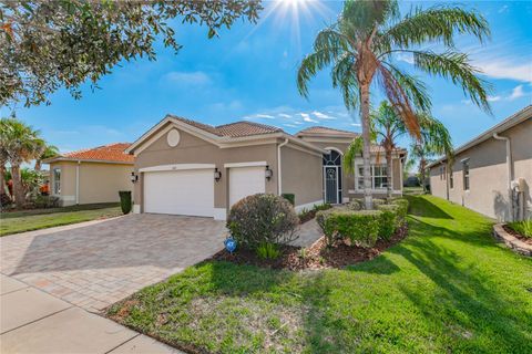 A home in WIMAUMA